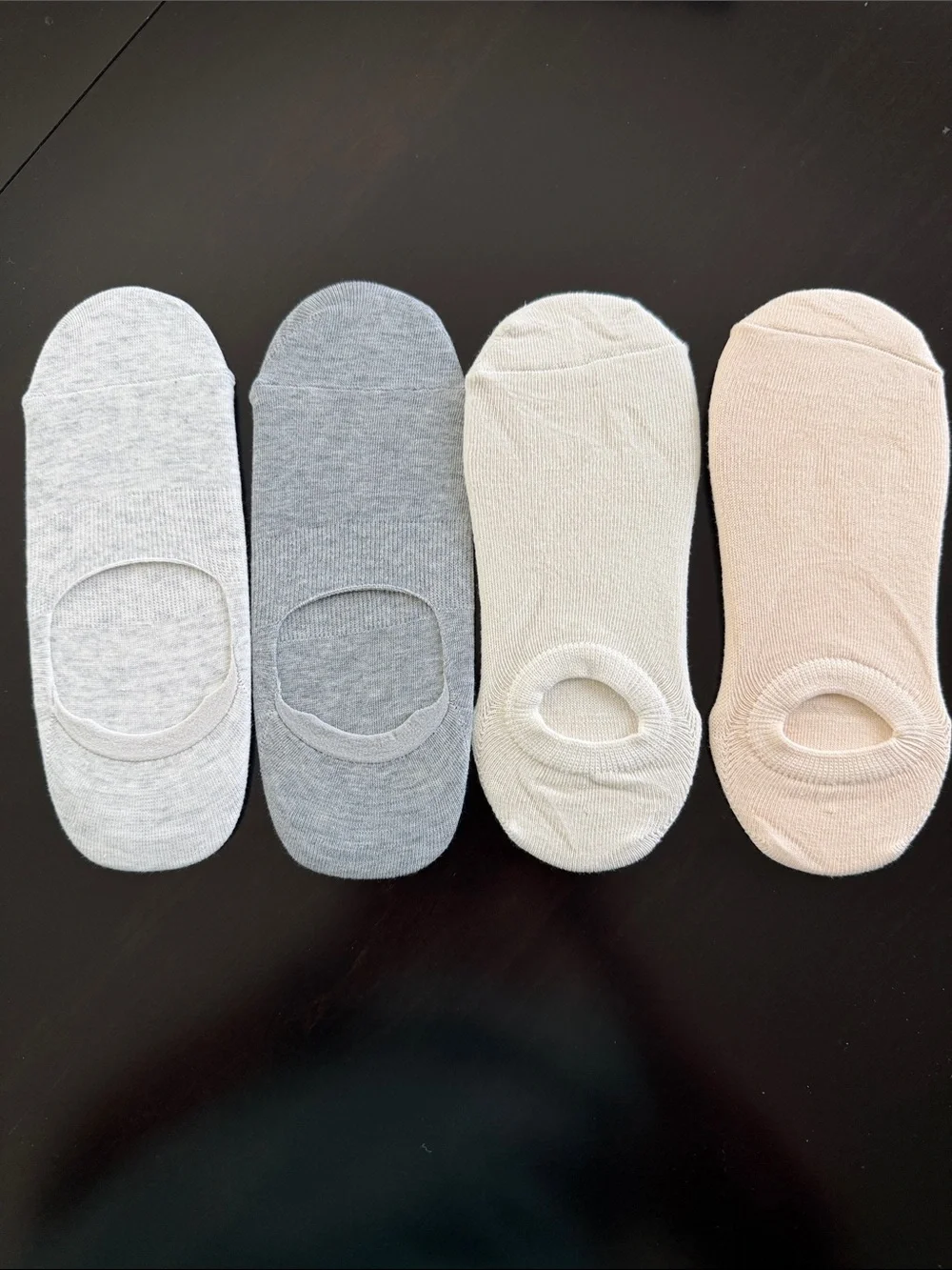 Old Navy No-Show Sock Set in Light Gray, Gray, Cream, Blush
